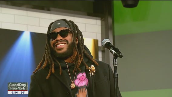 Grammy winning artist Raheem Devaughn performs hit song 'You'