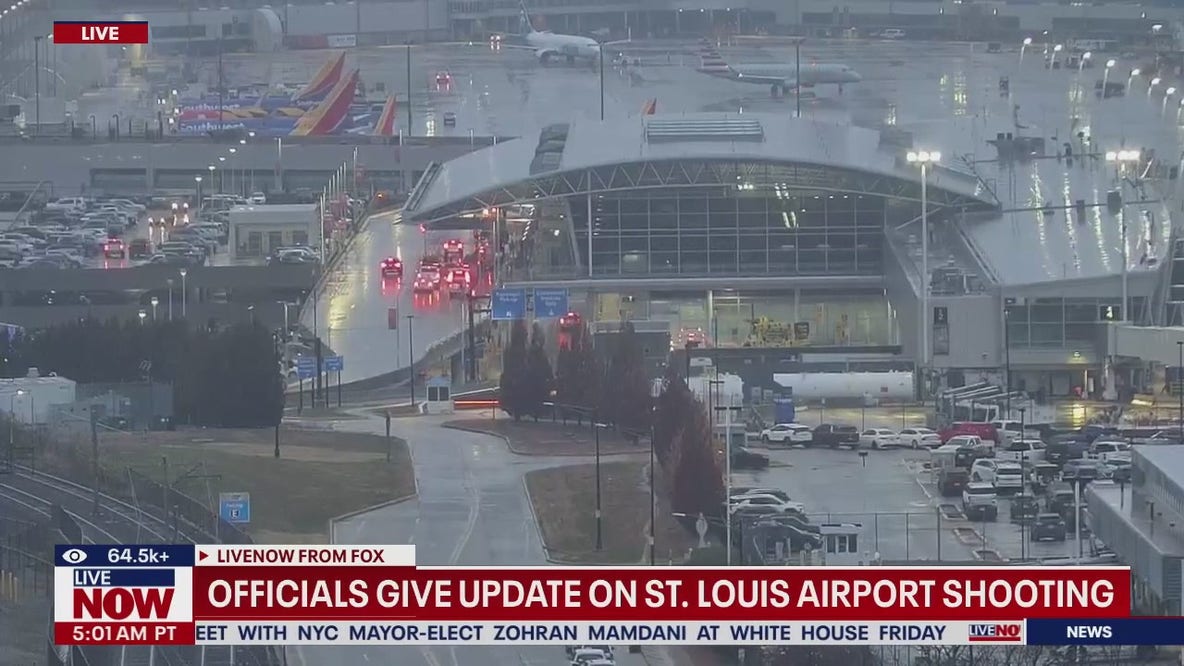 Officer shoots, kills man wielding knife at St. Louis airport