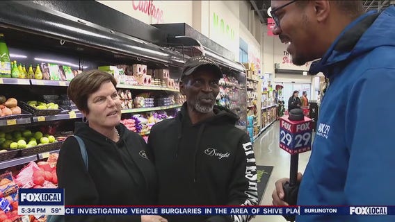 Last-minute Thanksgiving dinner shopping in Camden County