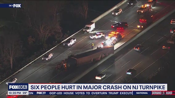 6 people hurt in major crash on NJ Turnpike
