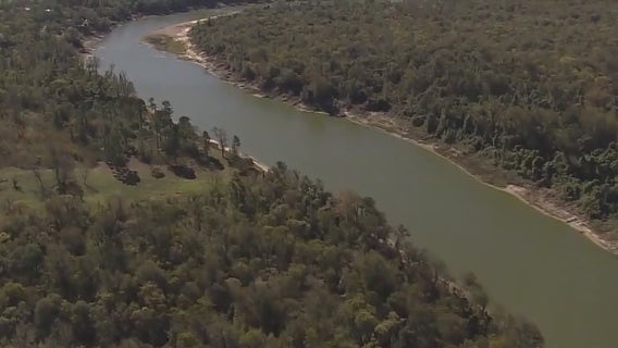 Trinity River drowning: Father's body recovered after attempt to rescue son