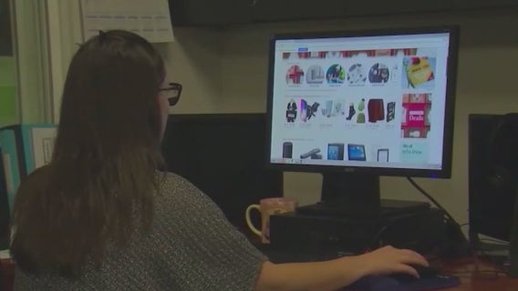 Holiday online sales feature artificial intelligence that may help, or hurt