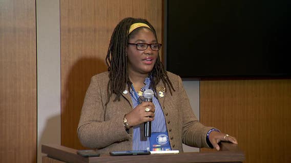 Minneapolis schools, union talk strike deal [RAW]