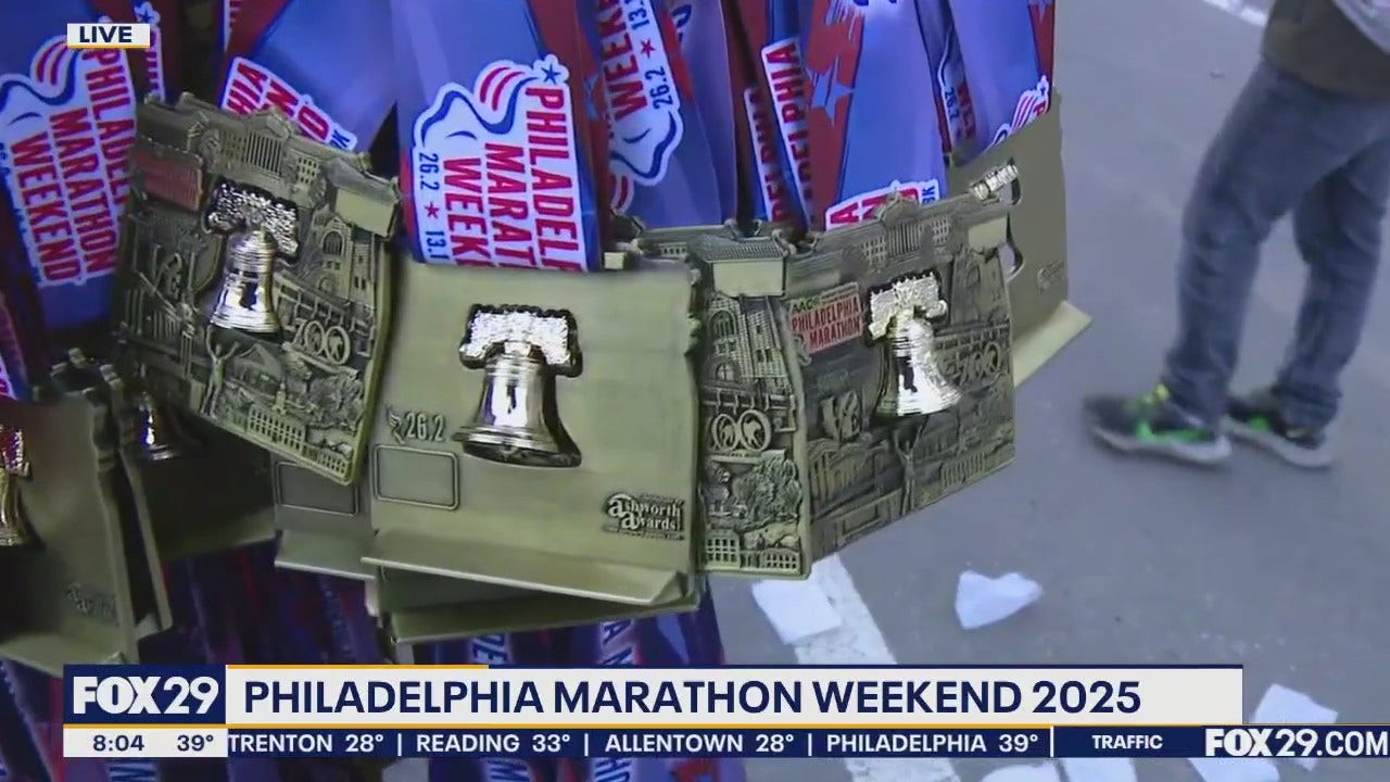 Runners hit the streets for the Philadelphia Marathon 2025