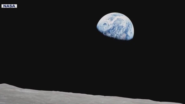 Astronaut who took 'Earthrise' photo dies at 90