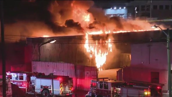 Oakland firefighters battle 2-alarm warehouse fire