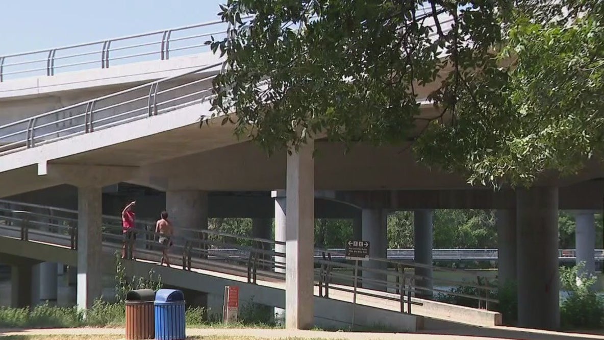 I-35 construction impact to Lady Bird Lake