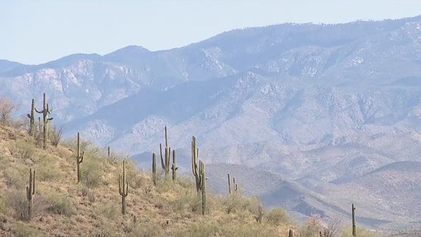 Phoenix hiking trails temporarily close during excessive heat