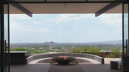 Incredible views on Red Rock Drive l Cool House