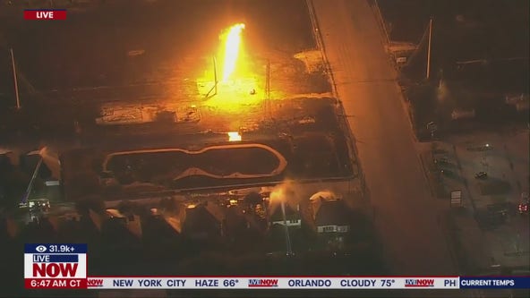 Pipeline fire continues to burn in Deer Park, TX