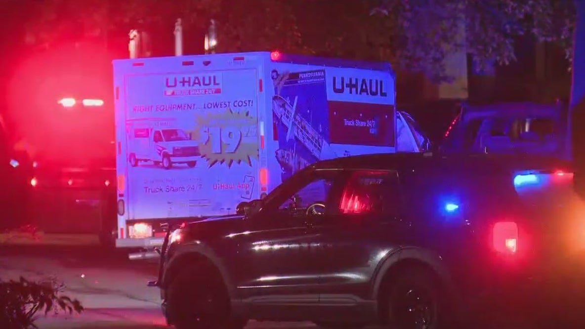 Stolen U-Haul police chase ends in crash