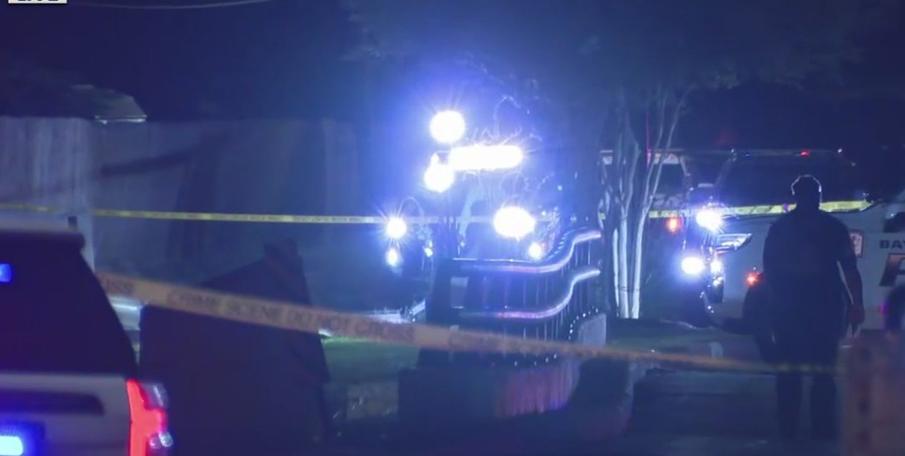 On-duty Baytown officer, 5 children injured in crash, officials say