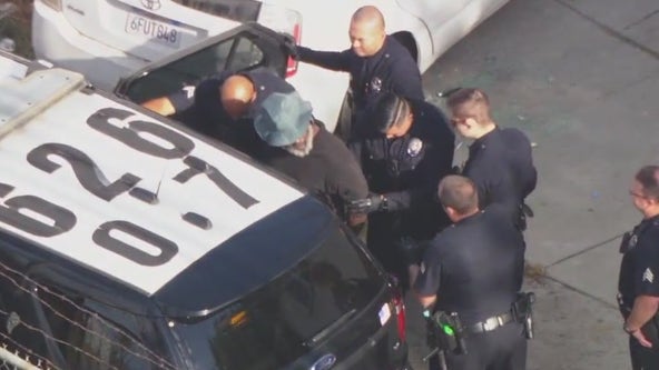 Naked man arrested for second time in Mid-Wilshire