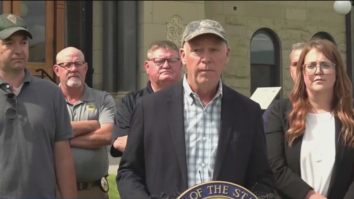 Montana manhunt continues after shooting leaves 4 dead