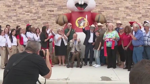 World's largest Buc-ee's now open in Luling, Texas
