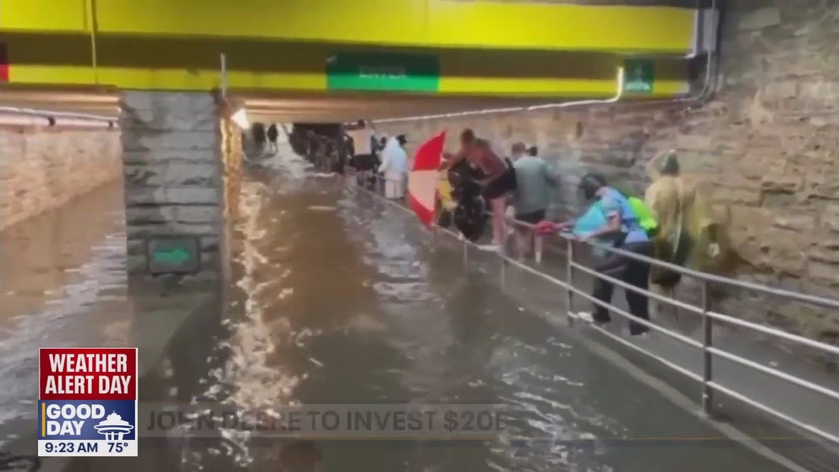 Severe flooding hits Milwaukee, WI