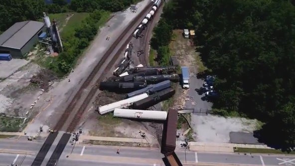 Freight train derails in Matteson, forcing nearby residents to evacuate