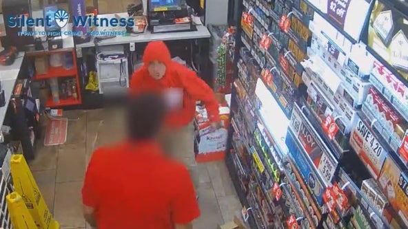 Silent Witness: Armed robber at Circle K