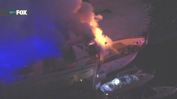 100-foot yacht explodes in Marina del Rey