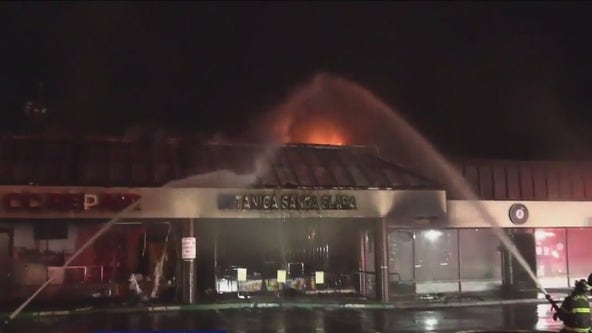 San Jose strip mall fire damages businesses