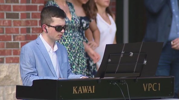 Pianist living with autism performs at UT