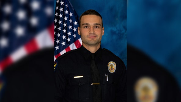 Phoenix officer shot while on duty has died