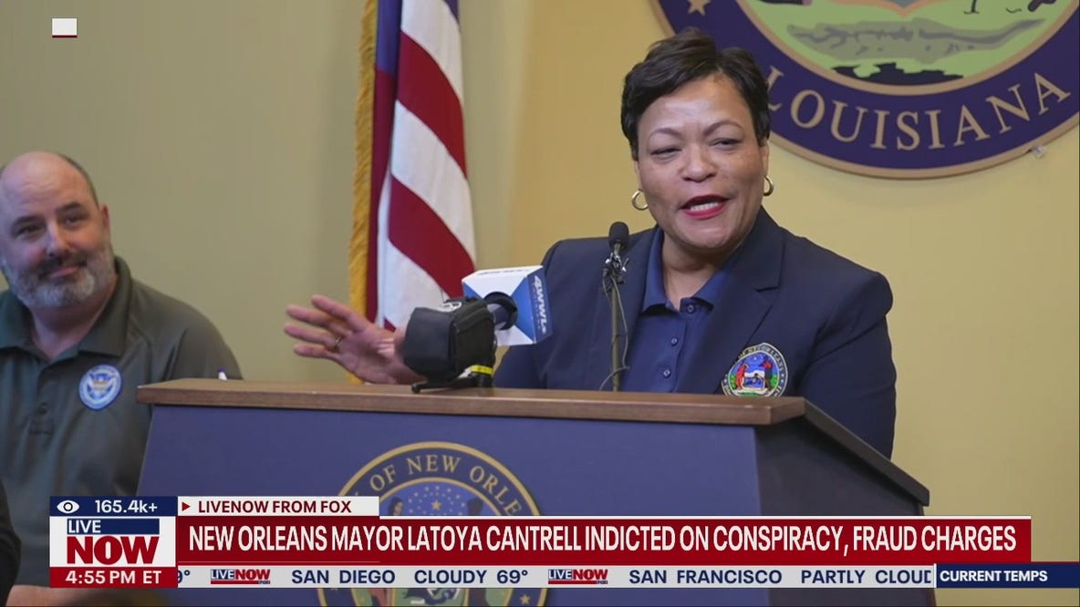 New Orleans mayor indicted on corruption charges