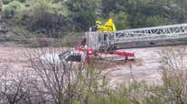 Construction workers rescued from Cave Creek floodwaters