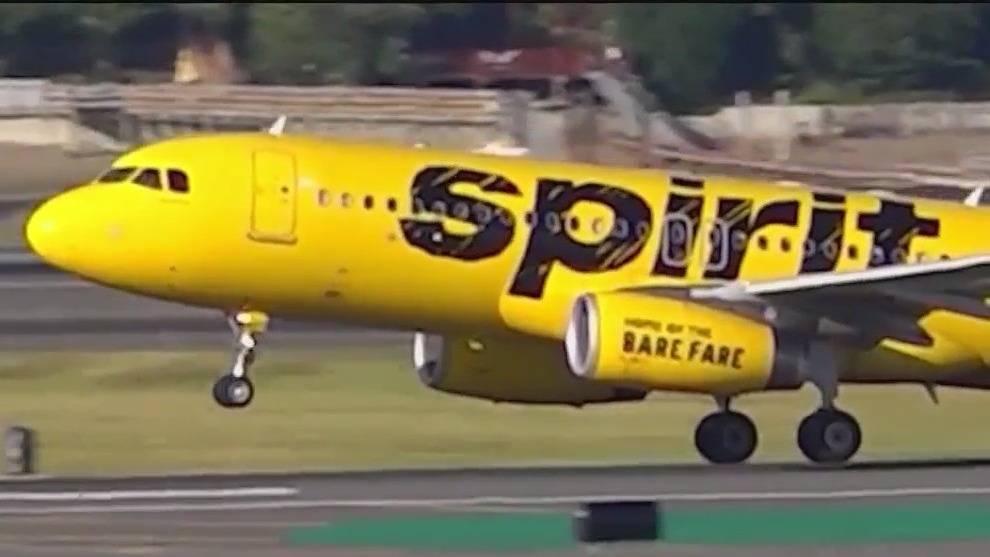 Spirit Airlines mix-up causes boy, 6, to end up at wrong Florida airport, family says: 'find my grandson'