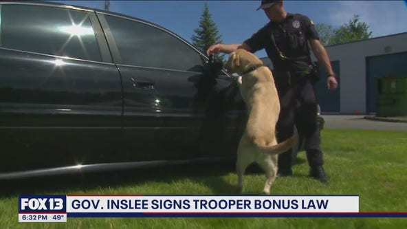 Inslee signs bonus law for Washington State Patrol troopers