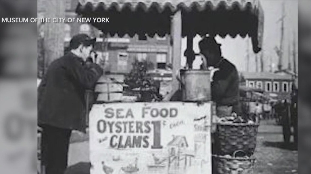 Vanishing NYC: Food carts