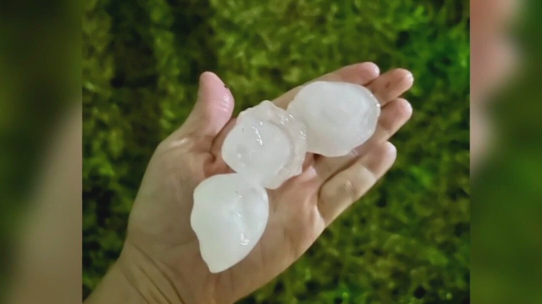 Hail damages roofs in Taylor