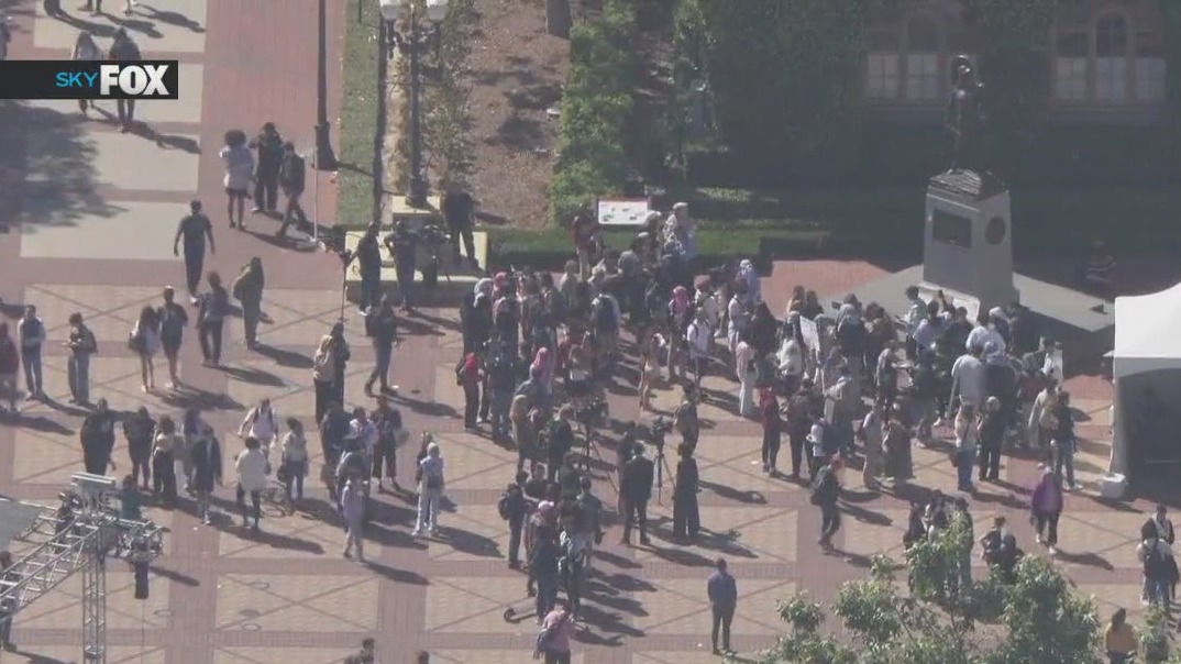 Demonstrations held for USC valedictorian