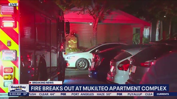 Fire breaks out at Mukilteo apartment complex