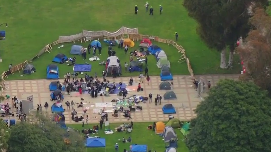 UCLA students gather for Gaza solidarity