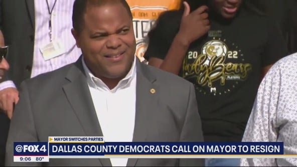 Dallas Co. Dems call on Mayor Eric Johnson to resign