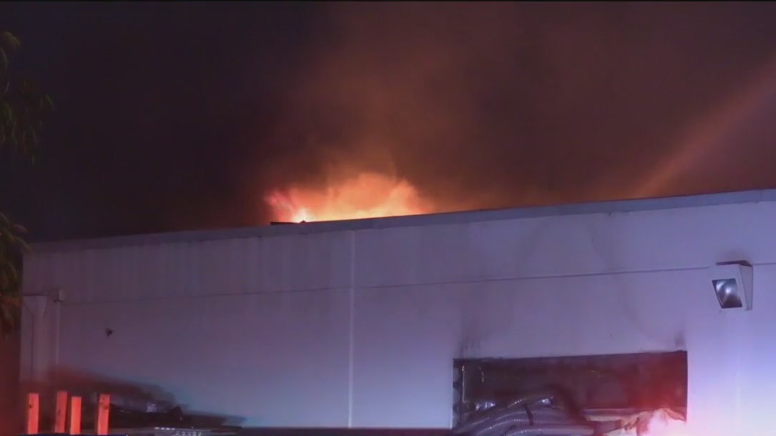 2-alarm fire breaks out at Hayward insulation company