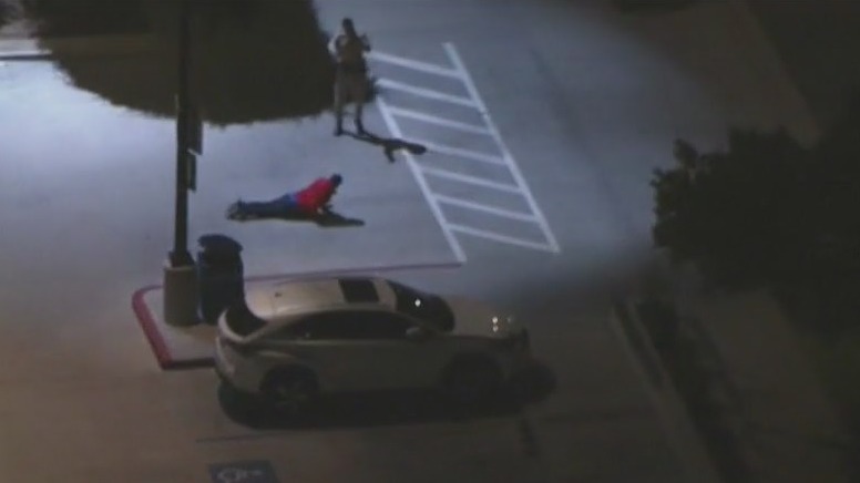 Police chase ends in Manhattan Beach