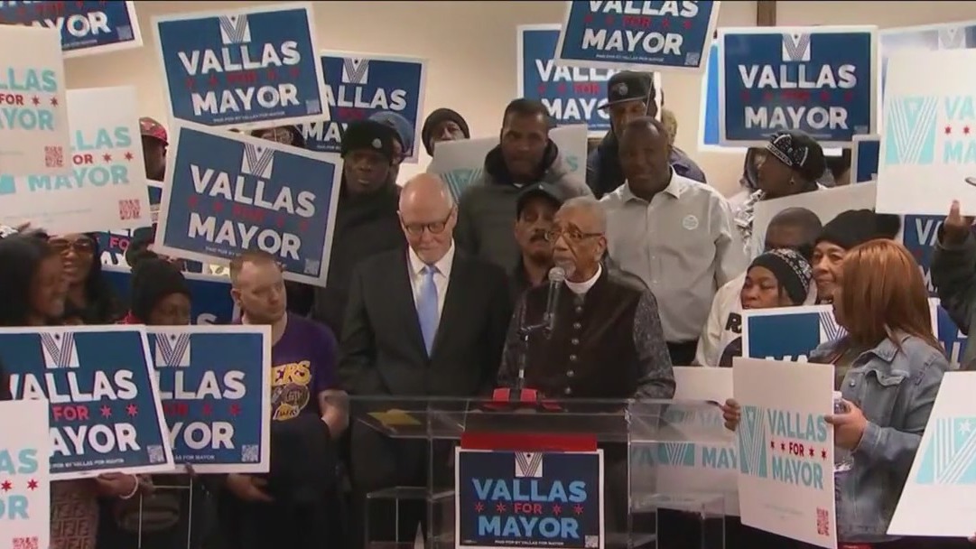 Vallas overcome with emotion during Rush endorsement, Johnson supported by faith leaders