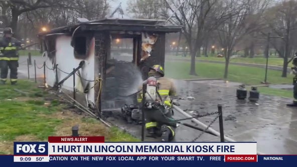 1 hospitalized in kiosk fire near Lincoln Memorial