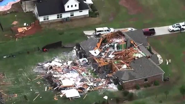 Tornadoes in Midwest kill 3 people