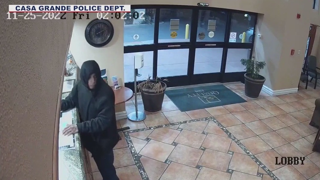 Casa Grande police look for man who robbed hotel at gunpoint