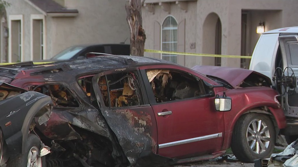 1 person died after fiery west Phoenix crash