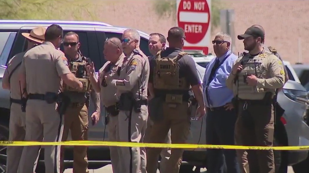 Trooper hurt in Phoenix 'critical incident'