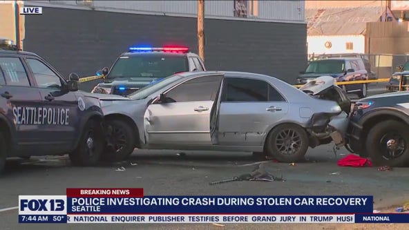 Seattle Police investigating crash during stolen car recovery
