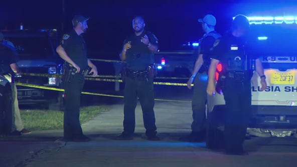 Deputies respond to deadly shooting in Deltona