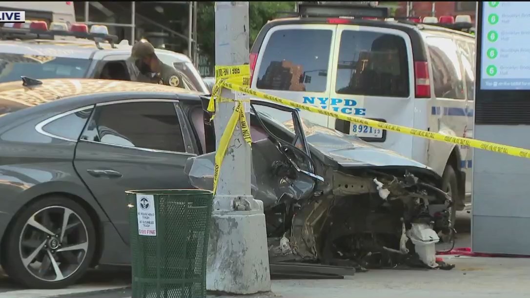 1 killed, several injured in Gramercy crash