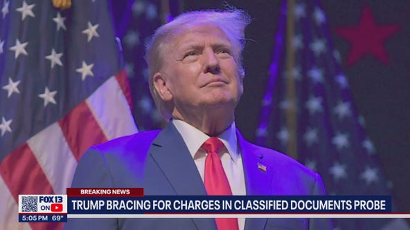 Trump bracing for federal charges in classified docs probe