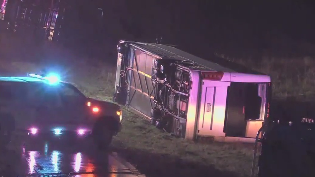 Bus rollover with multiple injuries on I-57 near Rantoul, Illinois