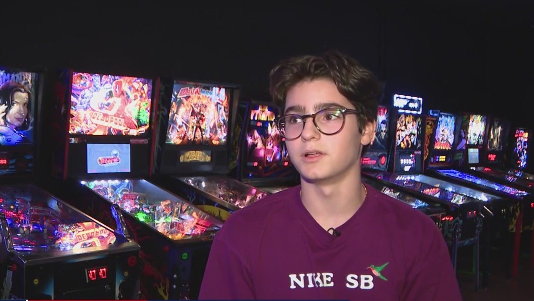 Arizona teen becomes pinball prodigy